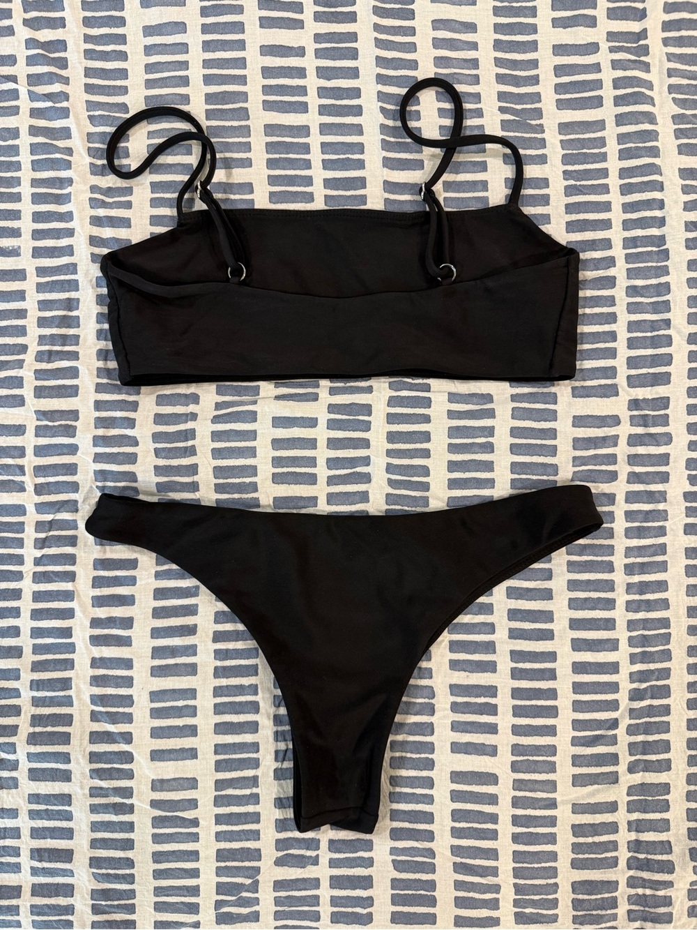 Mikoh Bikini Set - Papara Bottom M & Kumu 2 Top S in Night - Picture 10 of 14